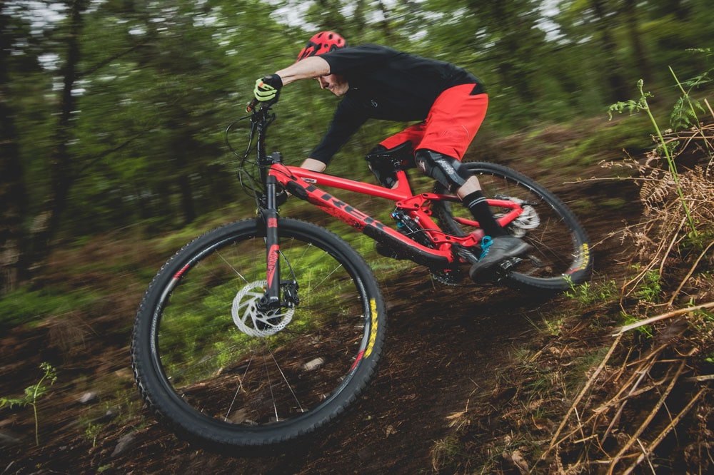 mountain bikes under 200